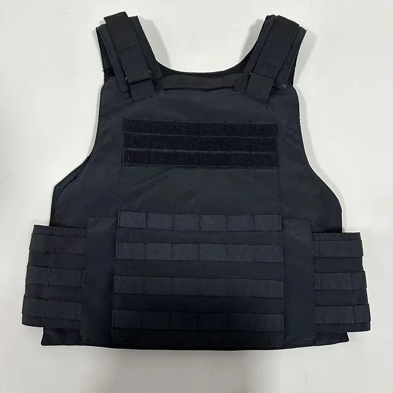Les caractéristiques du gilet tactique multifonctionnel de la police.
