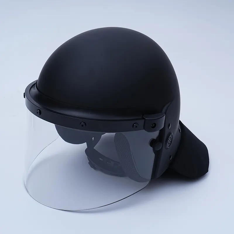 Casque anti-émeute à couverture complète